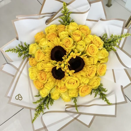 Bouquet of 25 Roses Yellow Colors