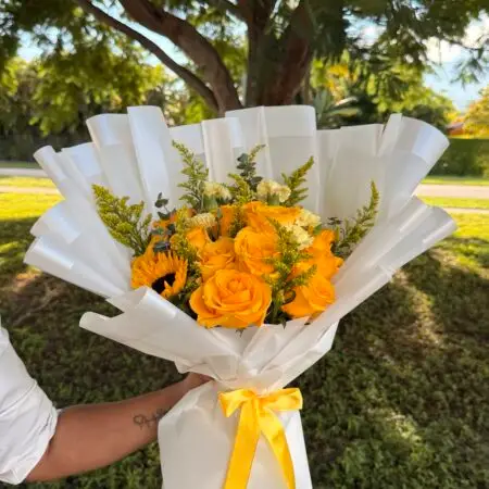 Yellow flowers bouquet Bella