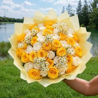 50 yellow and white roses bouquet for September 21 delivery in Hialeah and Miami